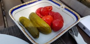 Casa Oamnilor de Stiinta (COS), fostul Parcul Trandafirilor, un restaurant strigoi al Bucurestiului