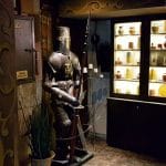 Excalibur, restaurant medieval cu carne fripta in Piata Revolutiei din Bucuresti