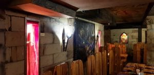 Excalibur, restaurant medieval cu carne fripta in Piata Revolutiei din Bucuresti