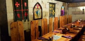 Excalibur, restaurant medieval cu carne fripta in Piata Revolutiei din Bucuresti