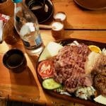 Excalibur, restaurant medieval cu carne fripta in Piata Revolutiei din Bucuresti