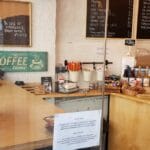 OKfea, cafenea mica si juice bar in Calea Victoriei din Bucuresti