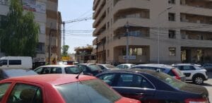 Piata Bucur, cu Clubul si Memorialul Colectiv si restaurantul vietnamez Thang Long