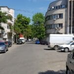 Piata Bucur, cu Clubul si Memorialul Colectiv si restaurantul vietnamez Thang Long
