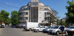 Piata Bucur, cu Clubul si Memorialul Colectiv si restaurantul vietnamez Thang Long