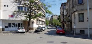 Piata Bucur, cu Clubul si Memorialul Colectiv si restaurantul vietnamez Thang Long