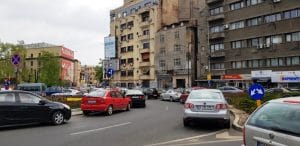 Piata Lahovary, cu restaurantele COS, The Embassy, Avalon, Benihana, Trattoria Romana si altele
