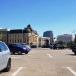 Piata Revolutiei din Bucuresti, cu Restaurantul Medieval Excalibur