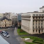 Piata Revolutiei si Ion Campineanu, cu Boutique de Pain si alte restaurante si cafenele