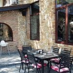 Piccadilly, restaurant international cu terasa in strada Vulturilor din Bucuresti