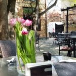 Piccadilly, restaurant international cu terasa in strada Vulturilor din Bucuresti