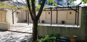 Piccadilly, restaurant international cu terasa in strada Vulturilor din Bucuresti