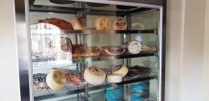 Piccadilly, restaurant international cu terasa in strada Vulturilor din Bucuresti