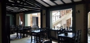 Piccadilly, restaurant international cu terasa in strada Vulturilor din Bucuresti