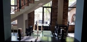 Piccadilly, restaurant international cu terasa in strada Vulturilor din Bucuresti