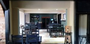 Piccadilly, restaurant international cu terasa in strada Vulturilor din Bucuresti