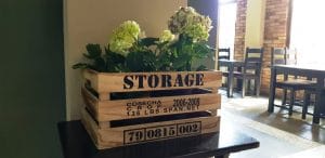 Piccadilly, restaurant international cu terasa in strada Vulturilor din Bucuresti