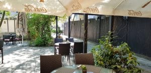 Piccadilly, restaurant international cu terasa in strada Vulturilor din Bucuresti