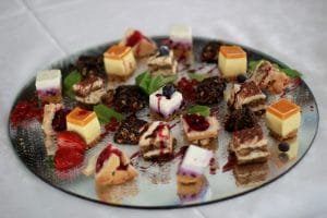 Pranz festiv la Isoletta cu evaluatorii la finalul competitiei Topul Mancarurilor 2018