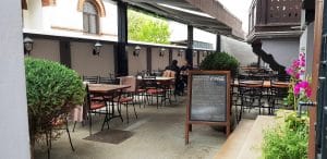 Thalia Victoriei, restaurant popular in zona Buzesti din Bucuresti