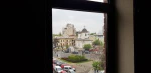 Thalia Victoriei, restaurant popular in zona Buzesti din Bucuresti