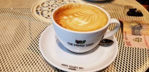 The Coffee Shop Amzei, cafenea cu o cafegita acra si cu una normala