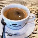 The Coffee Shop Amzei, cafenea cu o cafegita acra si cu una normala