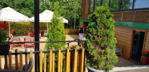 The President, salon de evenimente, restaurant si terasa pe malul Lacului Tei