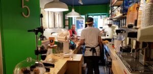 5 to Go Ion Campineanu, cafenea mica in centrul Bucurestiului