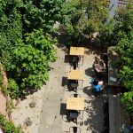 BITE, restaurant boem cu mai multe terase in strada Matasari din Bucuresti