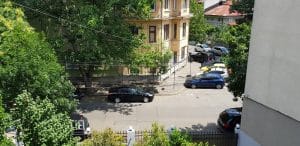 BITE, restaurant boem cu mai multe terase in strada Matasari din Bucuresti