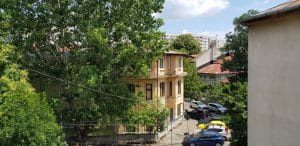 BITE, restaurant boem cu mai multe terase in strada Matasari din Bucuresti