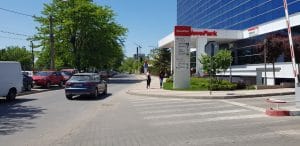 Cartierul de business Pipera, cu Bacania Veche - Casa Sperantei si Starbucks Cafe