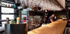 Enotek, winebar si bistrou pe Maria Rosetti in Bucuresti