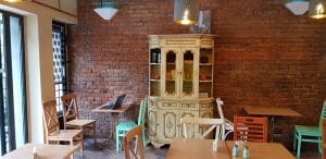 Gusteria, bistrou cu bucatarie urbana la Piata Romana din Bucuresti