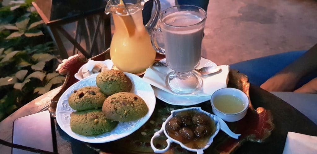 Infinitea, ceainaria ca din alte vremuri din Cotroceni Infinitea, ceainaria ca din alte vremuri din Cotroceni