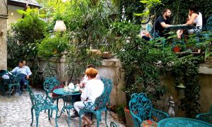 Infinitea, ceainarie boema in cartierul Cotroceni din Bucuresti