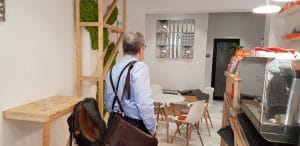 Jule, cafenea mica si boema pe Egdar Quinet in Bucuresti