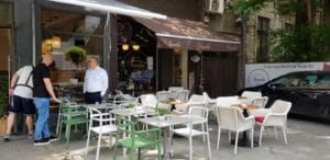 Bistrou urban pe Calea Victoriei in Bucuresti
