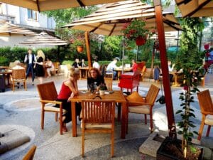 Opening Party pentru terasa La Strada a hotelului Athenee Palace Hilton din Bucuresti