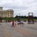 Piata Constitutiei din Bucuresti, cu restaurantele Haute Pepper si Social 1