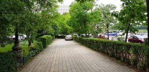 Piata Constitutiei din Bucuresti, cu restaurantele Haute Pepper si Social 1