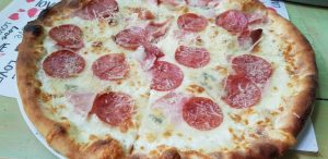 Pizzeria Volare de pe Calea vacaresti in Bucuresti