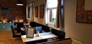 Restaurantul Guxt din Bucuresti, cu bucatarie urbana, tinut de trei surori