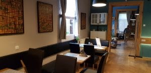 Restaurantul Guxt din Bucuresti, cu bucatarie urbana, tinut de trei surori