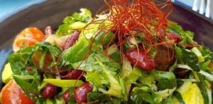 Restaurantul Guxt din Bucuresti, cu bucatarie urbana, tinut de trei surori