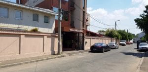 Soseaua Mihai Bravu pe la Calea Vitan, cu Bellagio Villa