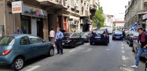 Strada Edgar Quinet din Bucuresti, cu cafenelele Jule, Edgar, libraria Carturesti si altele