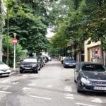 Strada Mihail Eminescu pe la Tunari, cu Trattoria Julya si bistroul Mon Paris