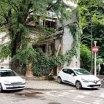 Strada Mihail Eminescu pe la Tunari, cu Trattoria Julya si bistroul Mon Paris